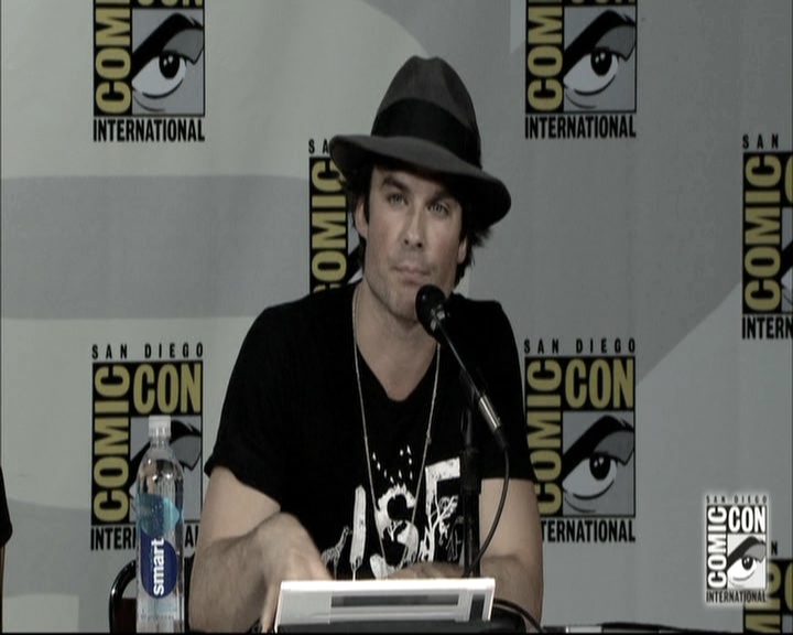 VampireDiariesWorld-dot-nl_S6TheVampireDiaires2014Comic-ConPanel1263.jpg