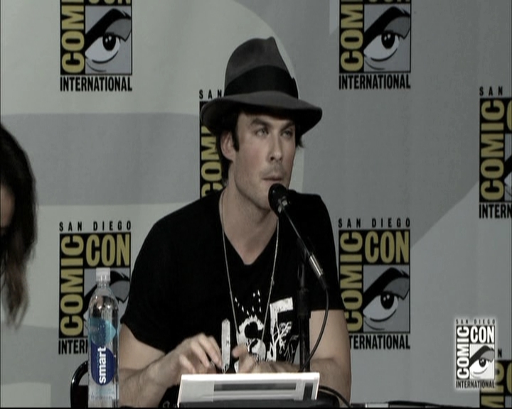 VampireDiariesWorld-dot-nl_S6TheVampireDiaires2014Comic-ConPanel1266.jpg