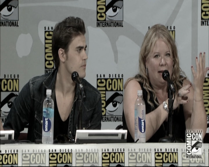 VampireDiariesWorld-dot-nl_S6TheVampireDiaires2014Comic-ConPanel1313.jpg