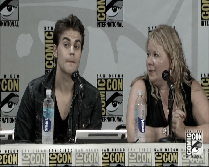 VampireDiariesWorld-dot-nl_S6TheVampireDiaires2014Comic-ConPanel1330.jpg