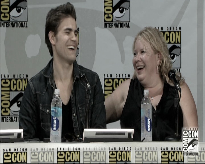 VampireDiariesWorld-dot-nl_S6TheVampireDiaires2014Comic-ConPanel1365.jpg