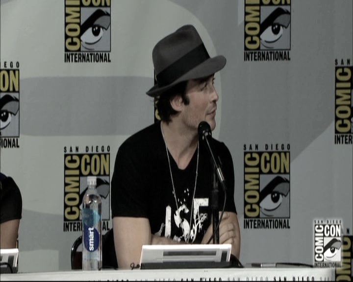 VampireDiariesWorld-dot-nl_S6TheVampireDiaires2014Comic-ConPanel1374.jpg