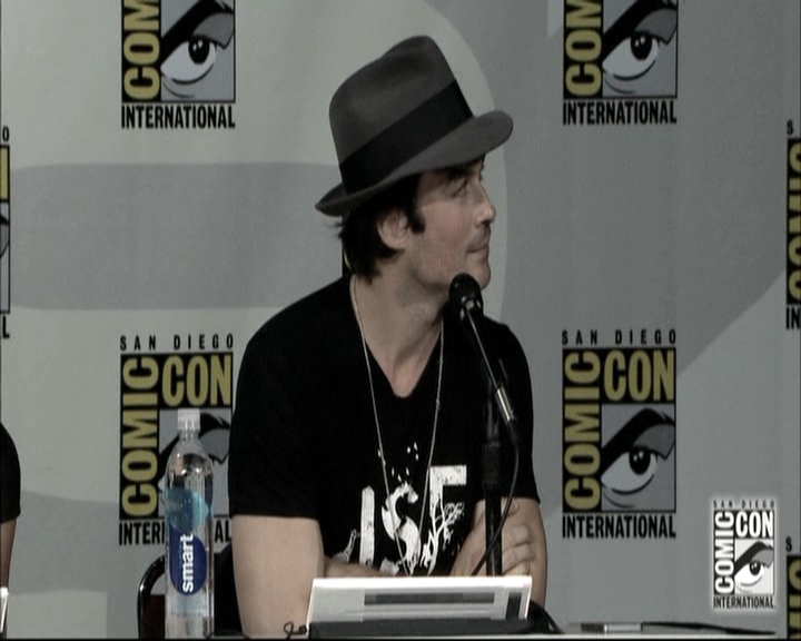 VampireDiariesWorld-dot-nl_S6TheVampireDiaires2014Comic-ConPanel1375.jpg