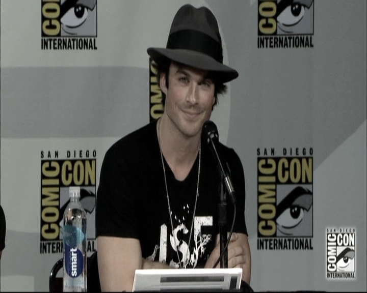 VampireDiariesWorld-dot-nl_S6TheVampireDiaires2014Comic-ConPanel1376.jpg