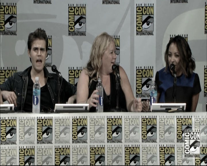 VampireDiariesWorld-dot-nl_S6TheVampireDiaires2014Comic-ConPanel1486.jpg