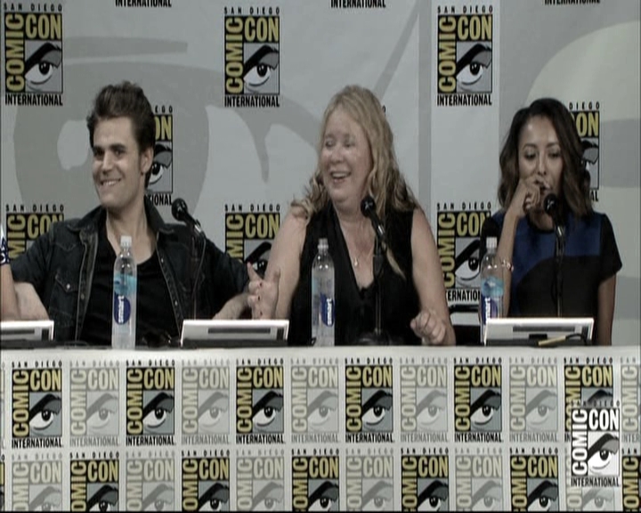 VampireDiariesWorld-dot-nl_S6TheVampireDiaires2014Comic-ConPanel1488.jpg