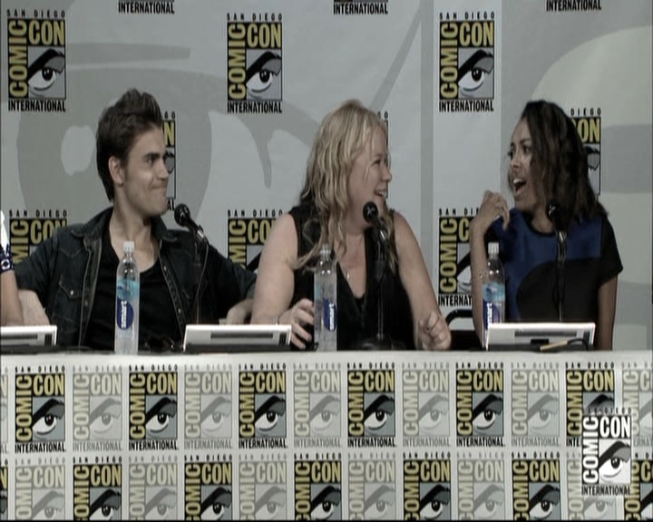 VampireDiariesWorld-dot-nl_S6TheVampireDiaires2014Comic-ConPanel1489.jpg