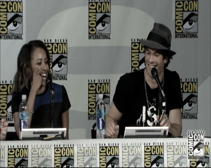 VampireDiariesWorld-dot-nl_S6TheVampireDiaires2014Comic-ConPanel1497.jpg