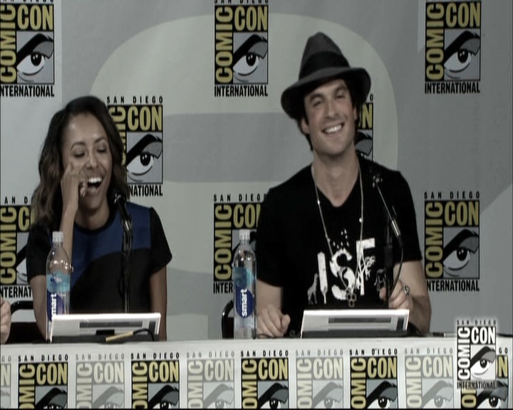 VampireDiariesWorld-dot-nl_S6TheVampireDiaires2014Comic-ConPanel1498.jpg