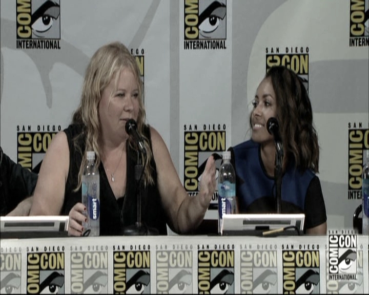 VampireDiariesWorld-dot-nl_S6TheVampireDiaires2014Comic-ConPanel1507.jpg