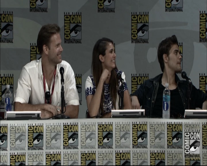 VampireDiariesWorld-dot-nl_S6TheVampireDiaires2014Comic-ConPanel1578.jpg