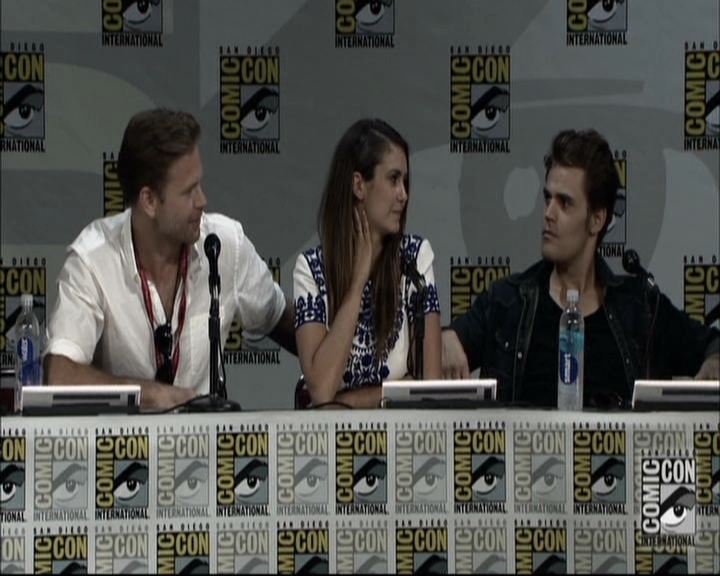 VampireDiariesWorld-dot-nl_S6TheVampireDiaires2014Comic-ConPanel1595.jpg