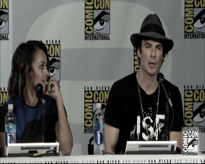 VampireDiariesWorld-dot-nl_S6TheVampireDiaires2014Comic-ConPanel1658.jpg