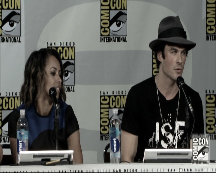 VampireDiariesWorld-dot-nl_S6TheVampireDiaires2014Comic-ConPanel1662.jpg