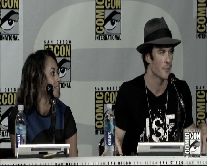 VampireDiariesWorld-dot-nl_S6TheVampireDiaires2014Comic-ConPanel1675.jpg