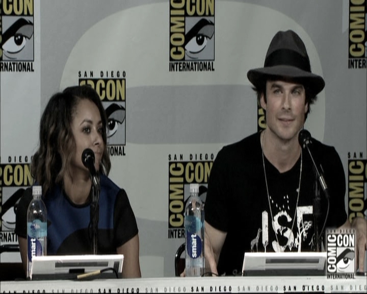 VampireDiariesWorld-dot-nl_S6TheVampireDiaires2014Comic-ConPanel1677.jpg