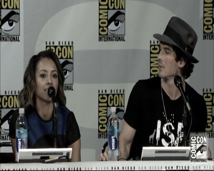 VampireDiariesWorld-dot-nl_S6TheVampireDiaires2014Comic-ConPanel1684.jpg