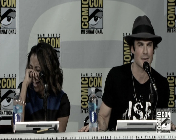 VampireDiariesWorld-dot-nl_S6TheVampireDiaires2014Comic-ConPanel1693.jpg