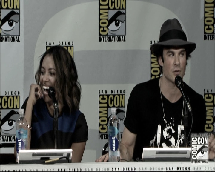 VampireDiariesWorld-dot-nl_S6TheVampireDiaires2014Comic-ConPanel1694.jpg