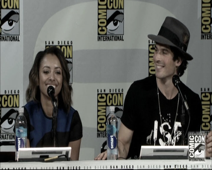 VampireDiariesWorld-dot-nl_S6TheVampireDiaires2014Comic-ConPanel1705.jpg