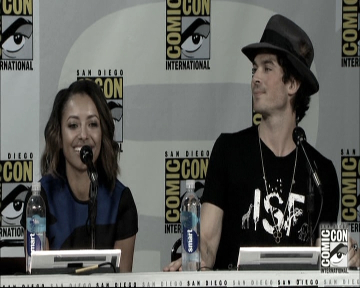 VampireDiariesWorld-dot-nl_S6TheVampireDiaires2014Comic-ConPanel1706.jpg