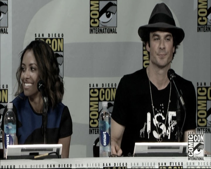 VampireDiariesWorld-dot-nl_S6TheVampireDiaires2014Comic-ConPanel1717.jpg