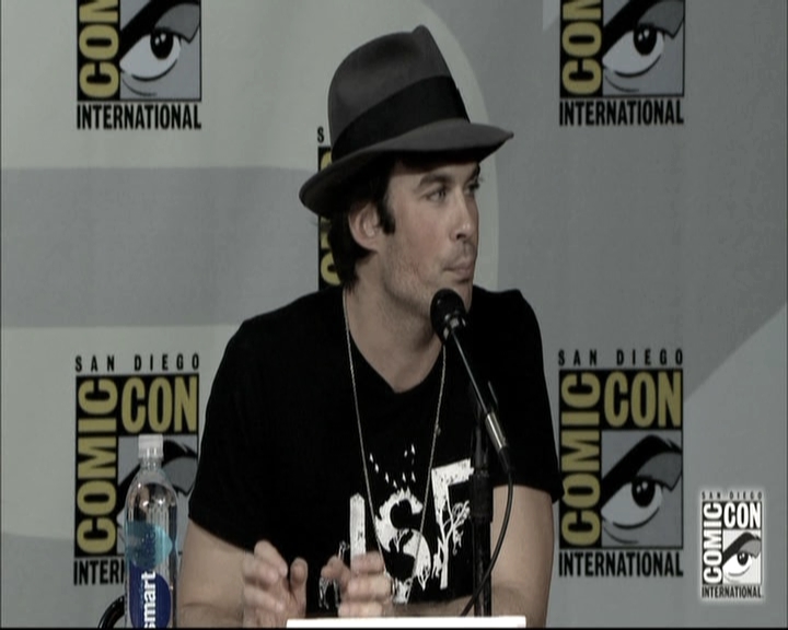 VampireDiariesWorld-dot-nl_S6TheVampireDiaires2014Comic-ConPanel1740.jpg