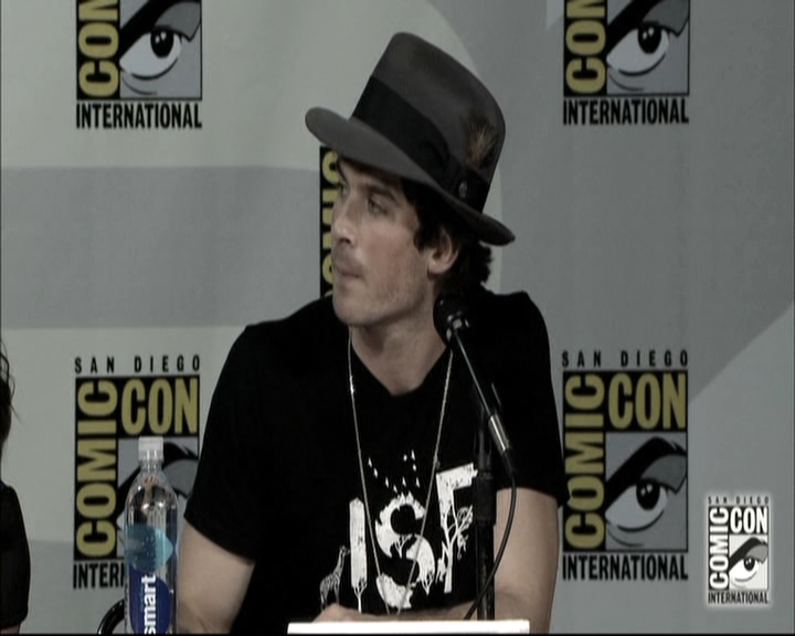 VampireDiariesWorld-dot-nl_S6TheVampireDiaires2014Comic-ConPanel1744.jpg