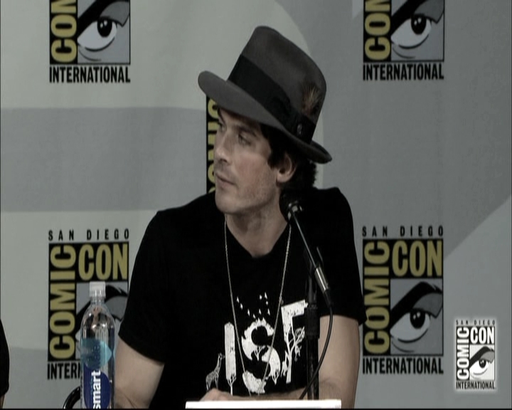 VampireDiariesWorld-dot-nl_S6TheVampireDiaires2014Comic-ConPanel1745.jpg