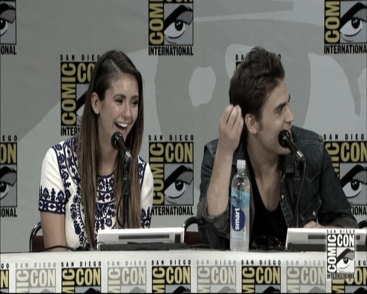 VampireDiariesWorld-dot-nl_S6TheVampireDiaires2014Comic-ConPanel1767.jpg