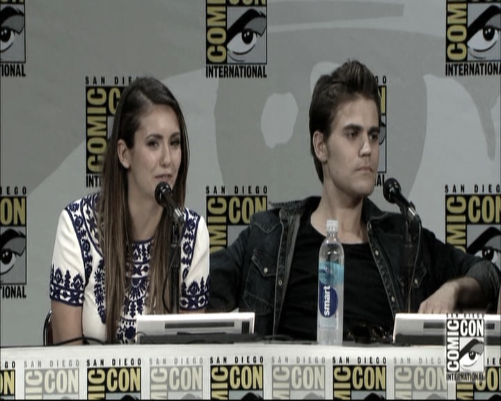 VampireDiariesWorld-dot-nl_S6TheVampireDiaires2014Comic-ConPanel1793.jpg