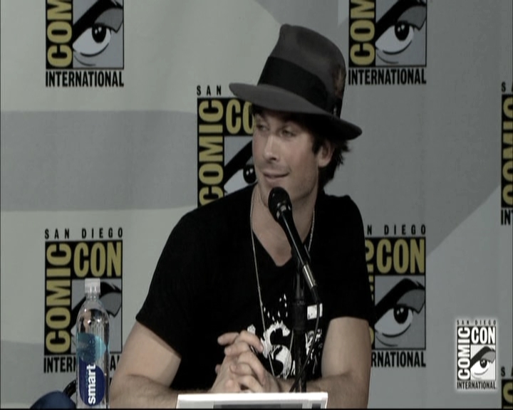 VampireDiariesWorld-dot-nl_S6TheVampireDiaires2014Comic-ConPanel1817.jpg