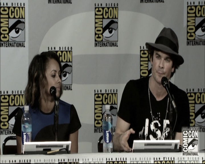 VampireDiariesWorld-dot-nl_S6TheVampireDiaires2014Comic-ConPanel1836.jpg