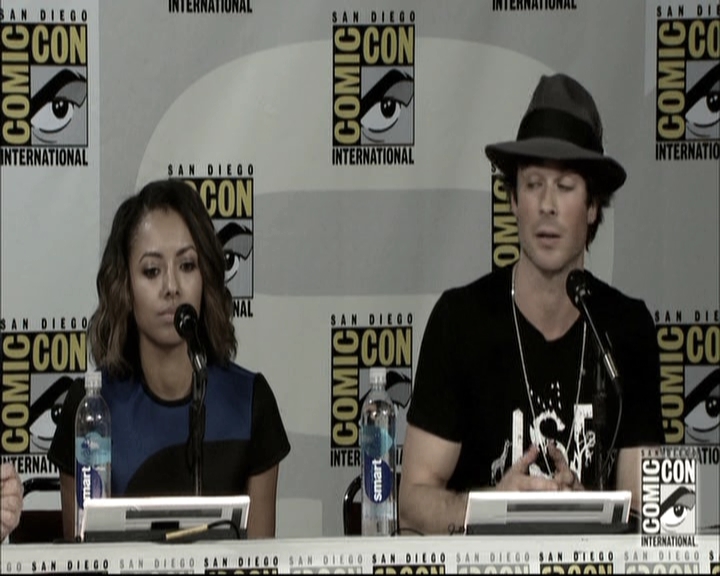 VampireDiariesWorld-dot-nl_S6TheVampireDiaires2014Comic-ConPanel1845.jpg