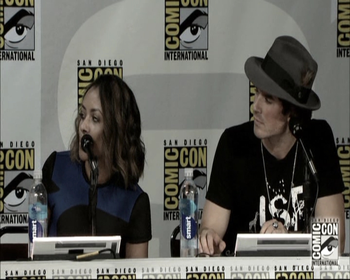 VampireDiariesWorld-dot-nl_S6TheVampireDiaires2014Comic-ConPanel1868.jpg