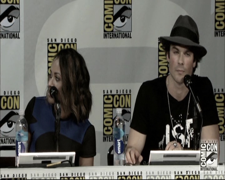 VampireDiariesWorld-dot-nl_S6TheVampireDiaires2014Comic-ConPanel1869.jpg