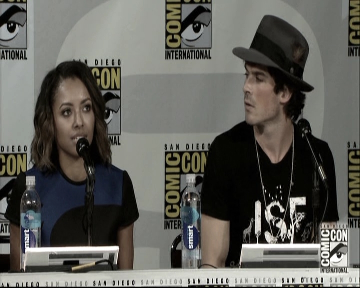 VampireDiariesWorld-dot-nl_S6TheVampireDiaires2014Comic-ConPanel1878.jpg