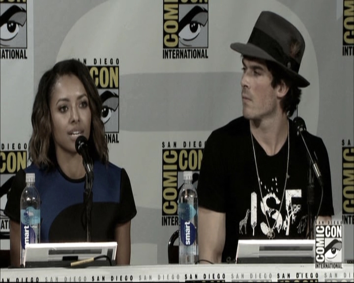 VampireDiariesWorld-dot-nl_S6TheVampireDiaires2014Comic-ConPanel1879.jpg