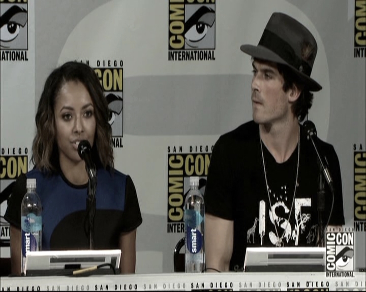 VampireDiariesWorld-dot-nl_S6TheVampireDiaires2014Comic-ConPanel1880.jpg