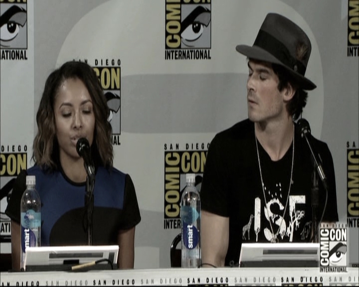 VampireDiariesWorld-dot-nl_S6TheVampireDiaires2014Comic-ConPanel1881.jpg