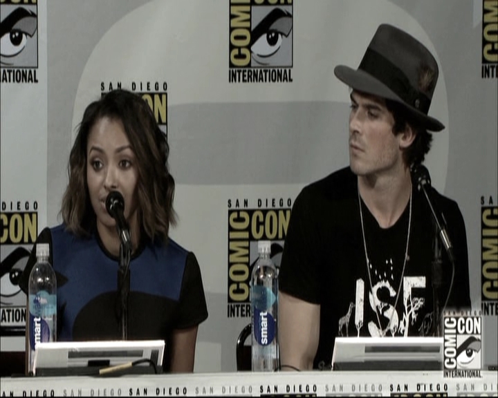 VampireDiariesWorld-dot-nl_S6TheVampireDiaires2014Comic-ConPanel1887.jpg