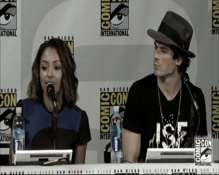 VampireDiariesWorld-dot-nl_S6TheVampireDiaires2014Comic-ConPanel1889.jpg