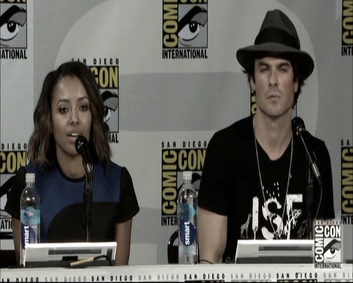 VampireDiariesWorld-dot-nl_S6TheVampireDiaires2014Comic-ConPanel1894.jpg