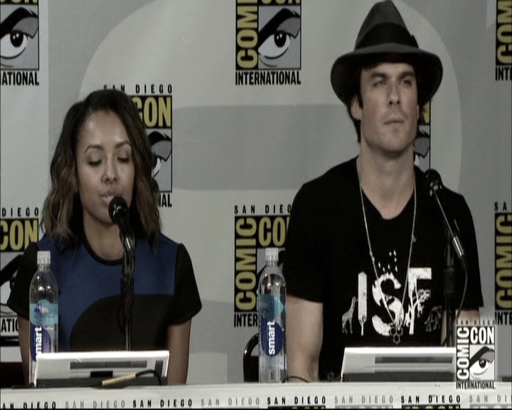 VampireDiariesWorld-dot-nl_S6TheVampireDiaires2014Comic-ConPanel1895.jpg