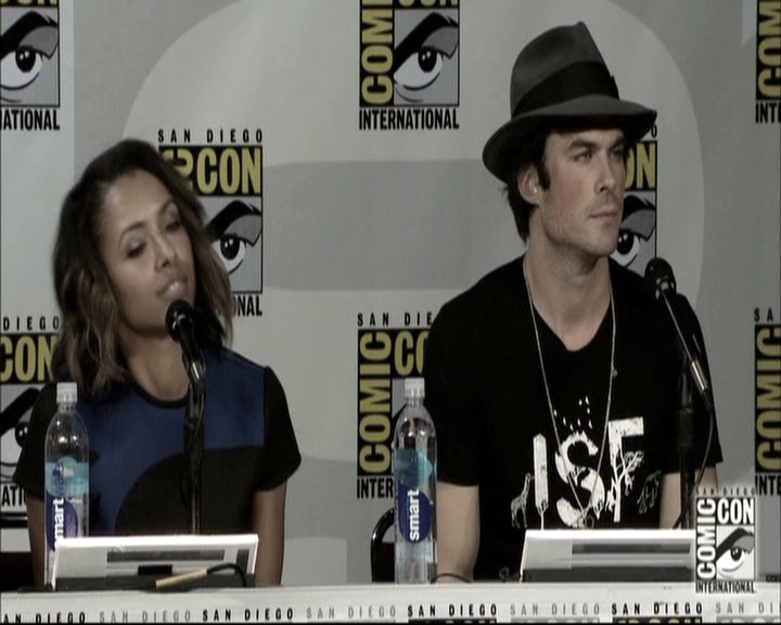 VampireDiariesWorld-dot-nl_S6TheVampireDiaires2014Comic-ConPanel1896.jpg