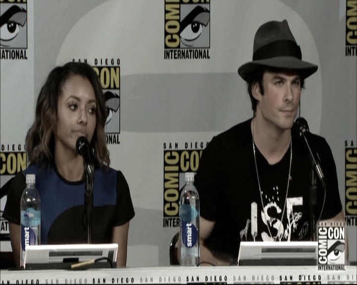 VampireDiariesWorld-dot-nl_S6TheVampireDiaires2014Comic-ConPanel1898.jpg