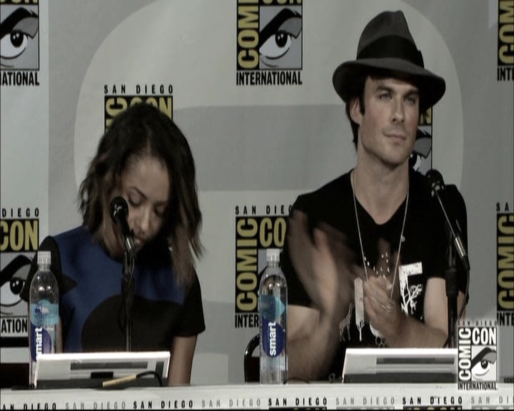 VampireDiariesWorld-dot-nl_S6TheVampireDiaires2014Comic-ConPanel1899.jpg