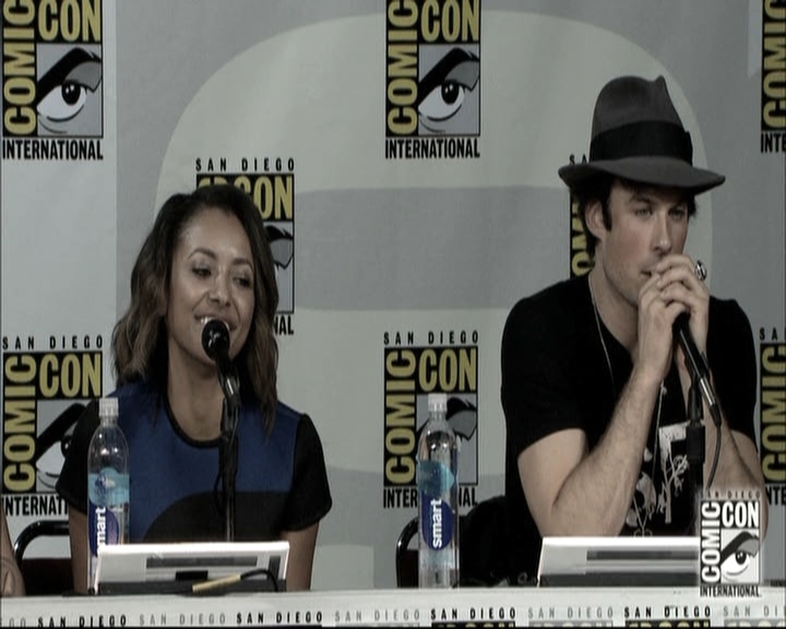 VampireDiariesWorld-dot-nl_S6TheVampireDiaires2014Comic-ConPanel1950.jpg