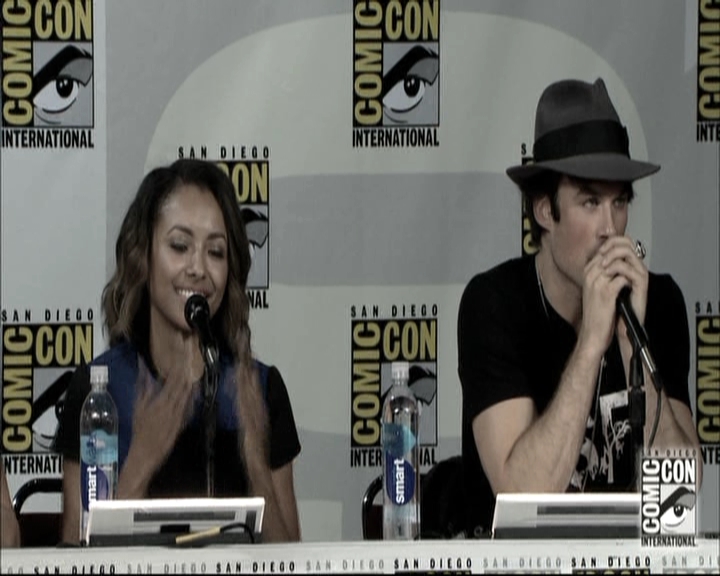 VampireDiariesWorld-dot-nl_S6TheVampireDiaires2014Comic-ConPanel1951.jpg