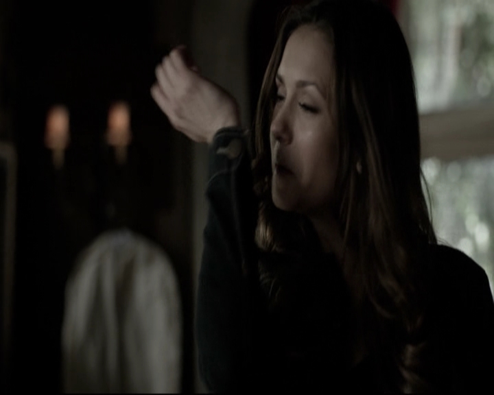 VampireDiariesWorld-dot-nl_S6SecondBite-GagReel0039.jpg